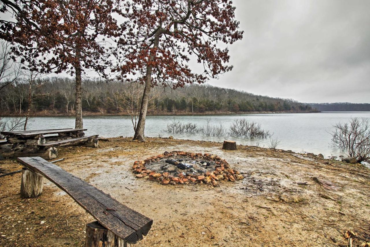 Rustic Stockton Lake Cabin Half Mile To Boat Ramp! Exteriér fotografie